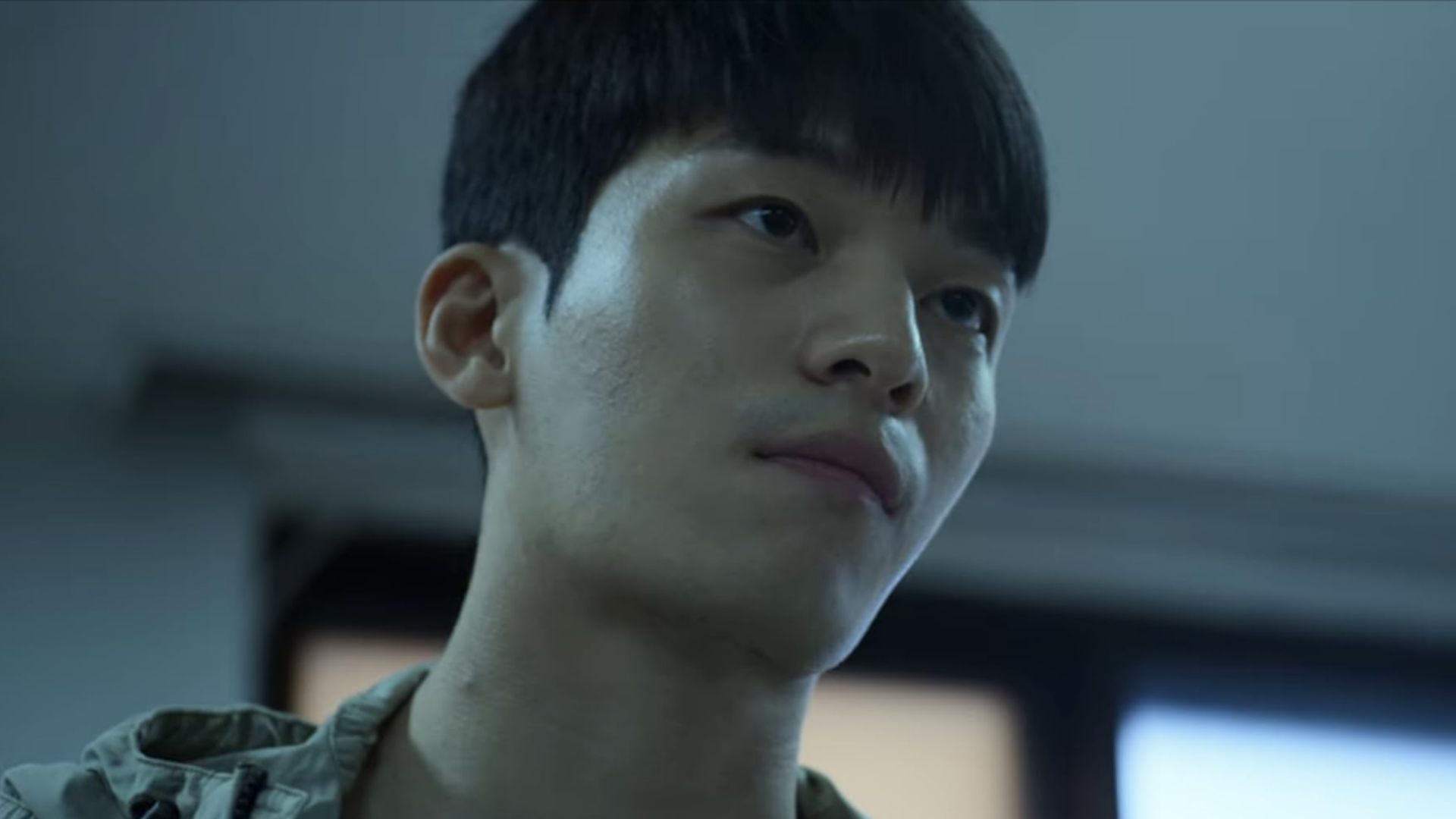 Wi Ha-joon as Hwang Jun-ho (Image via Netflix)