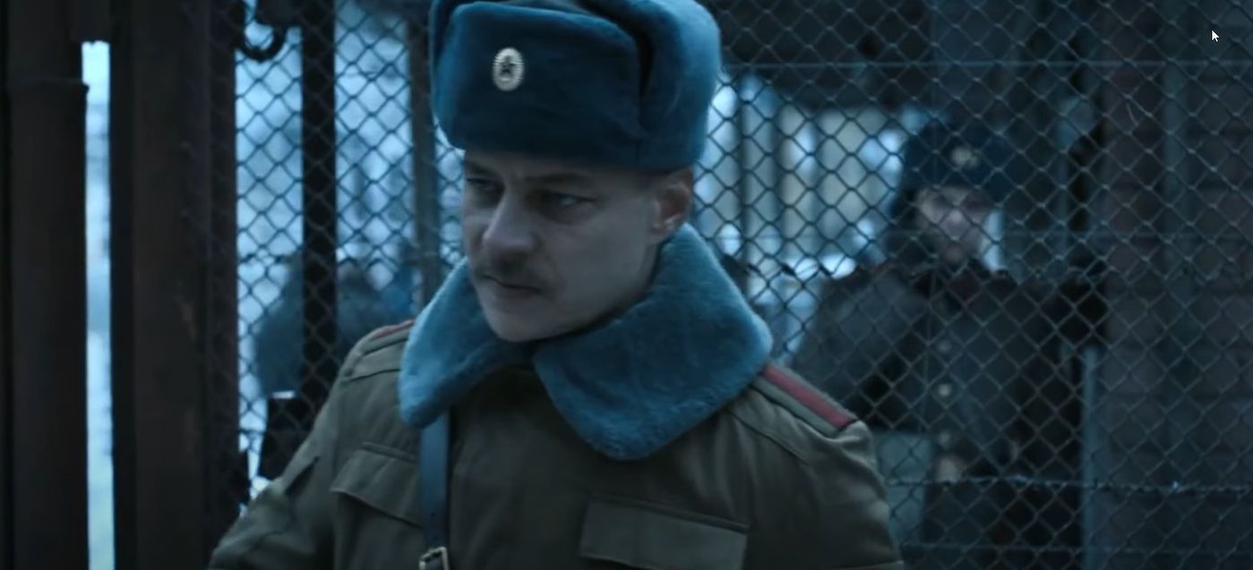 Does Enzo die in Stranger Things?