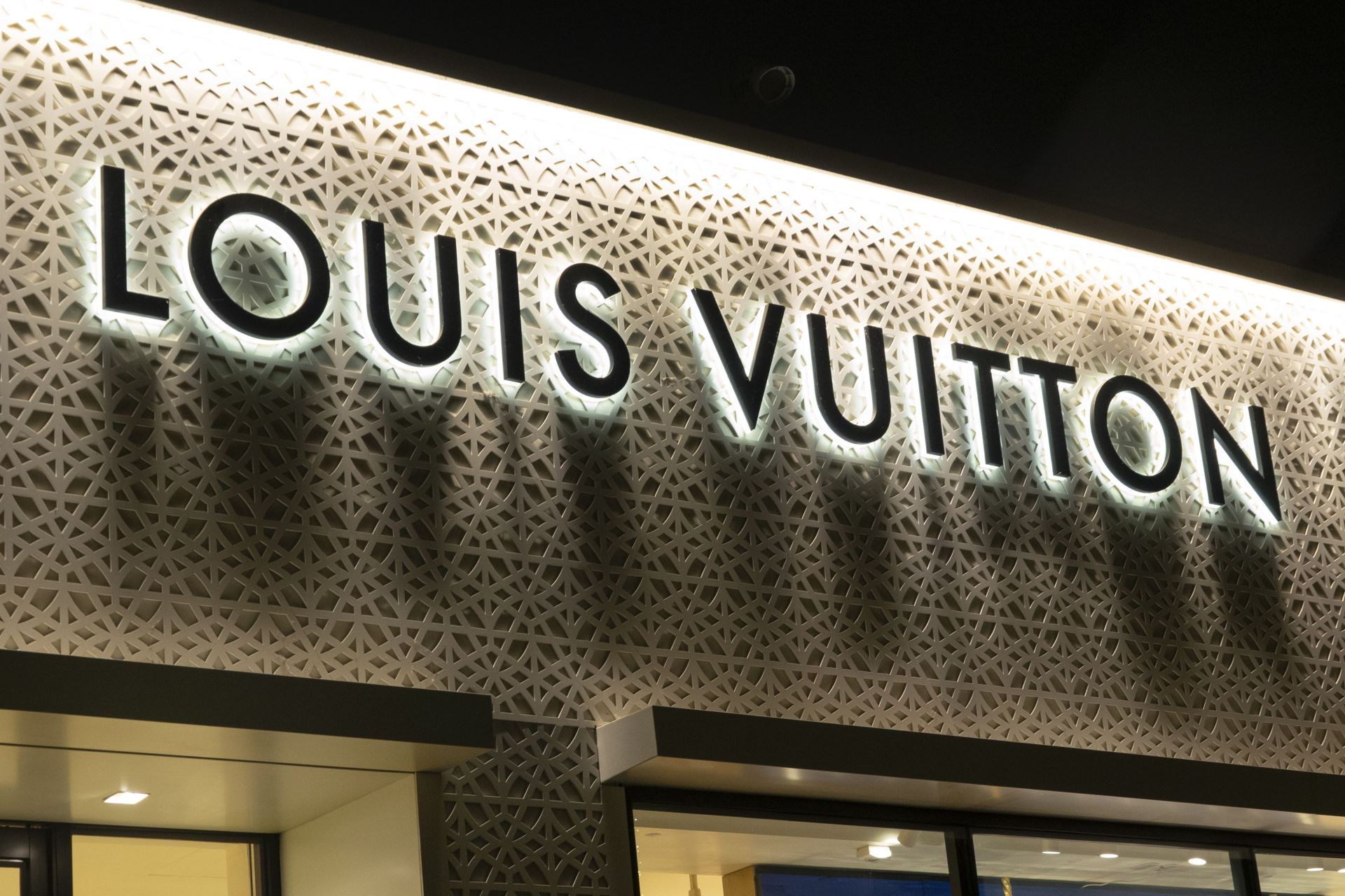 Louis Vuitton Store At Westfield UTC In San Diego - Source: Getty