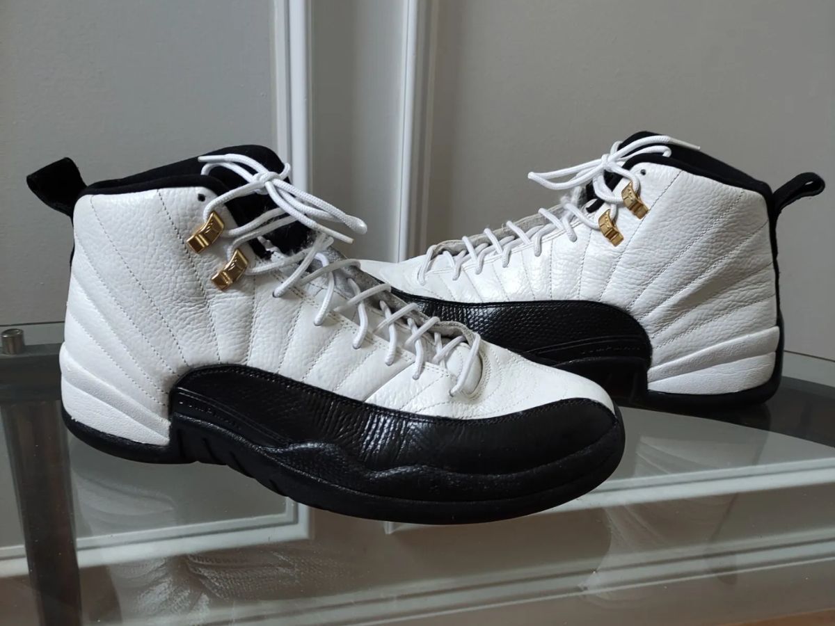 Air Jordan 12 Taxi (Image via ebay.com)