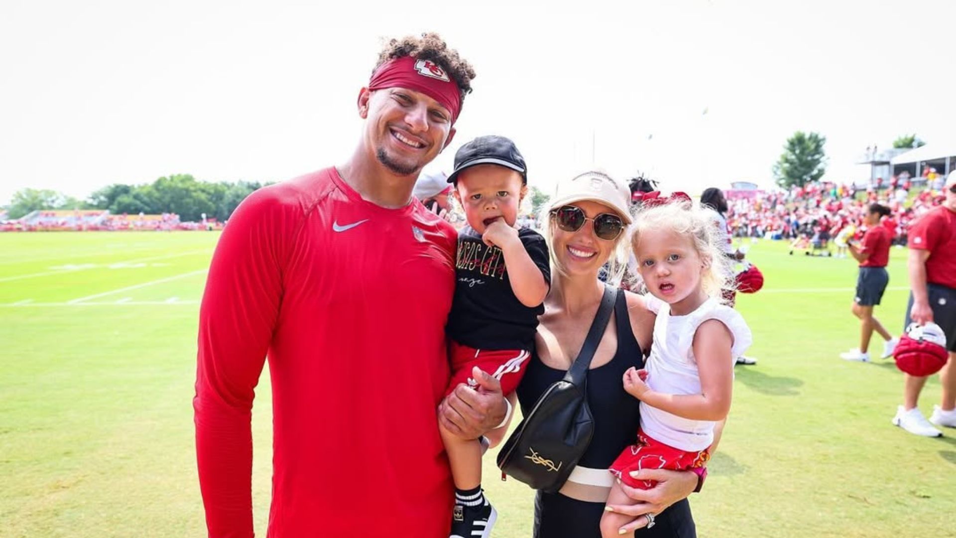 Mahomes family (Image via Instagram/ @brittanylynne)