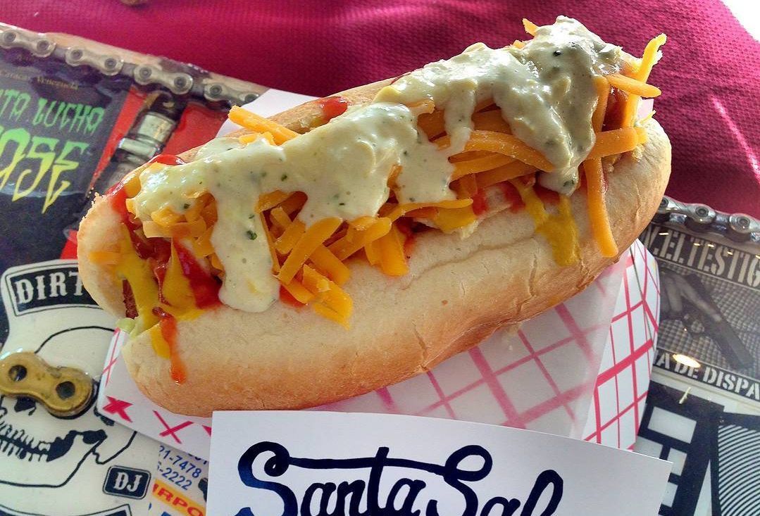 Hot dog from Santa Salsa NY (Image via Instagram/@santasalsastreet)