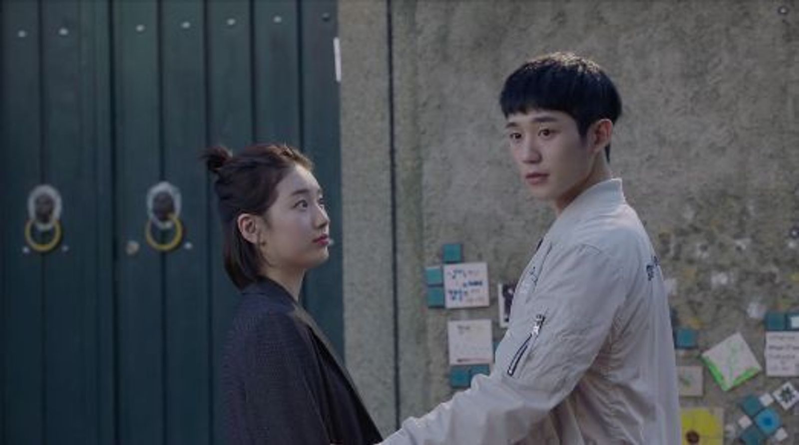 While You Were Sleeping cast