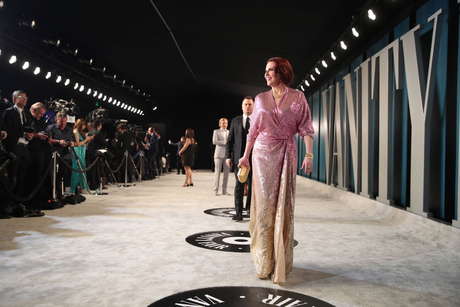 2020 Vanity Fair Oscar Party Hosted By Radhika Jones - Roaming Arrivals - Source: Getty