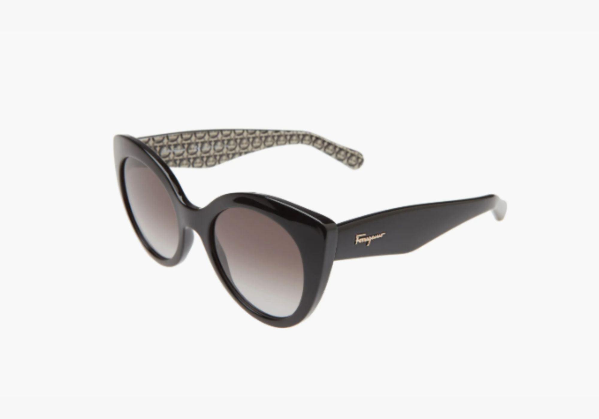 Sunglasses (Image via Nordstrom Rack)