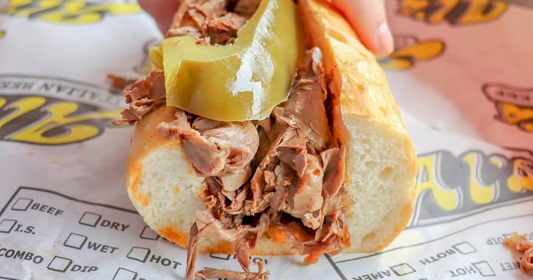 Italian Beef from Al&#039;s #1 Italian Beef. (Image via Instagram/@alsbeef)