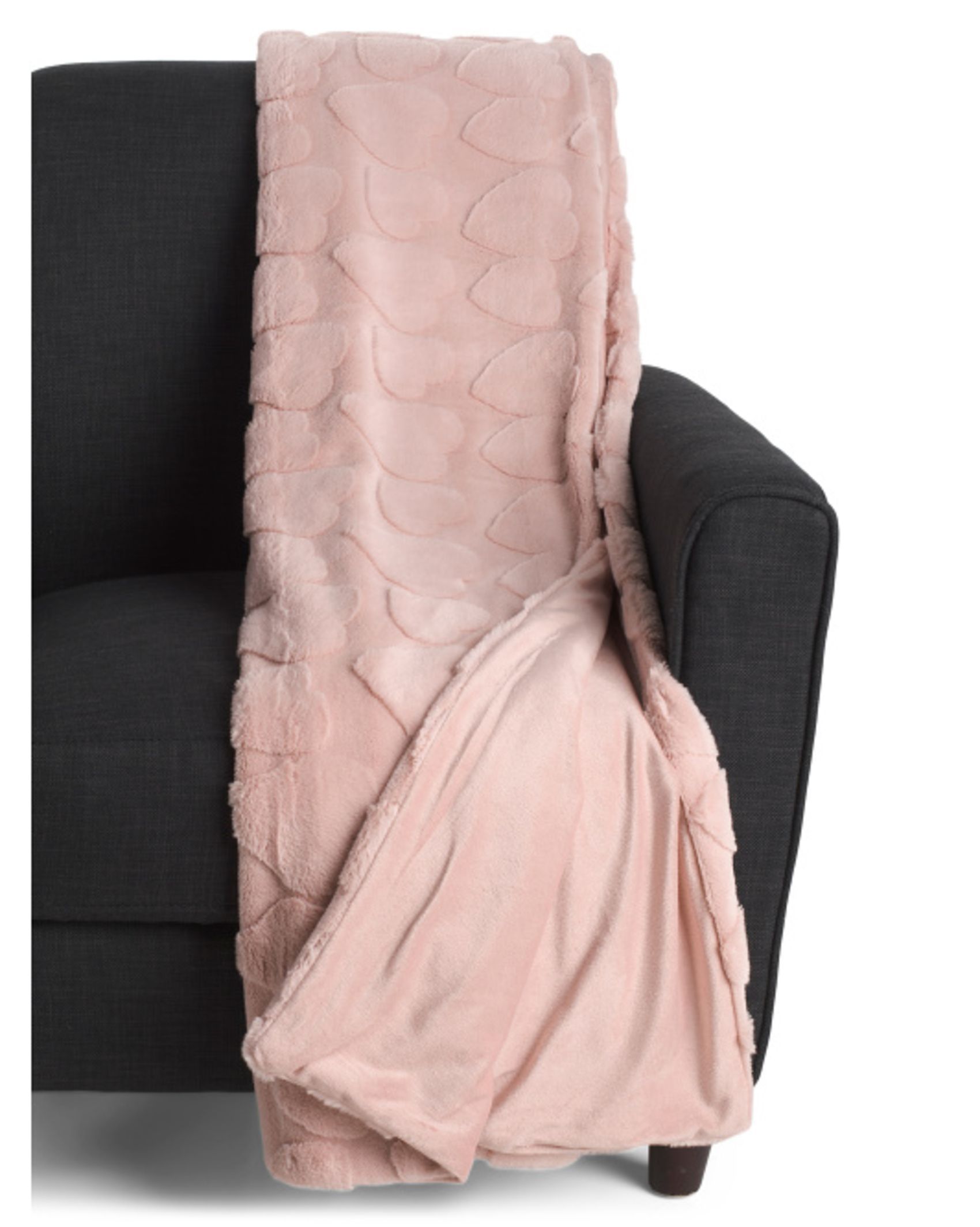 Pink throw (Image via T.J. Maxx)