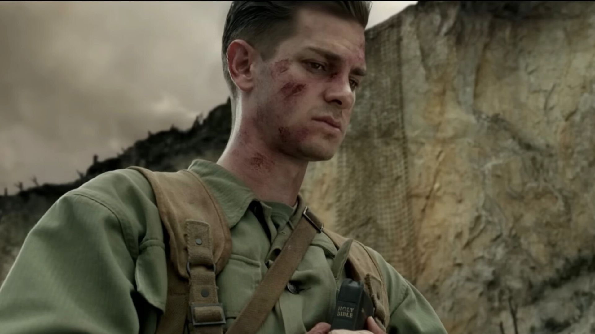 Andrew Garfield in Hacksaw Ridge| Image via Lionsgate