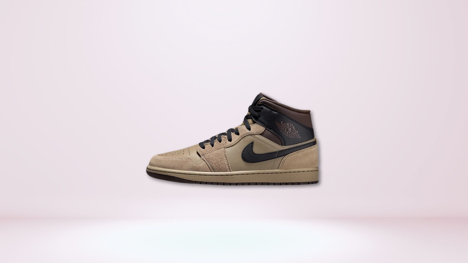 The uppers feature a unique mix of real and synthetic leather (Image via Nike)