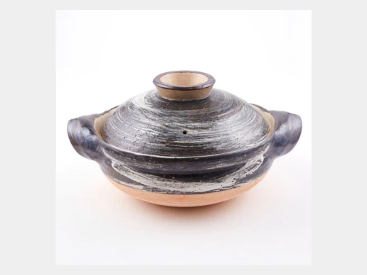 Japanese Clay Pot (Image via Toiro Kitchen)