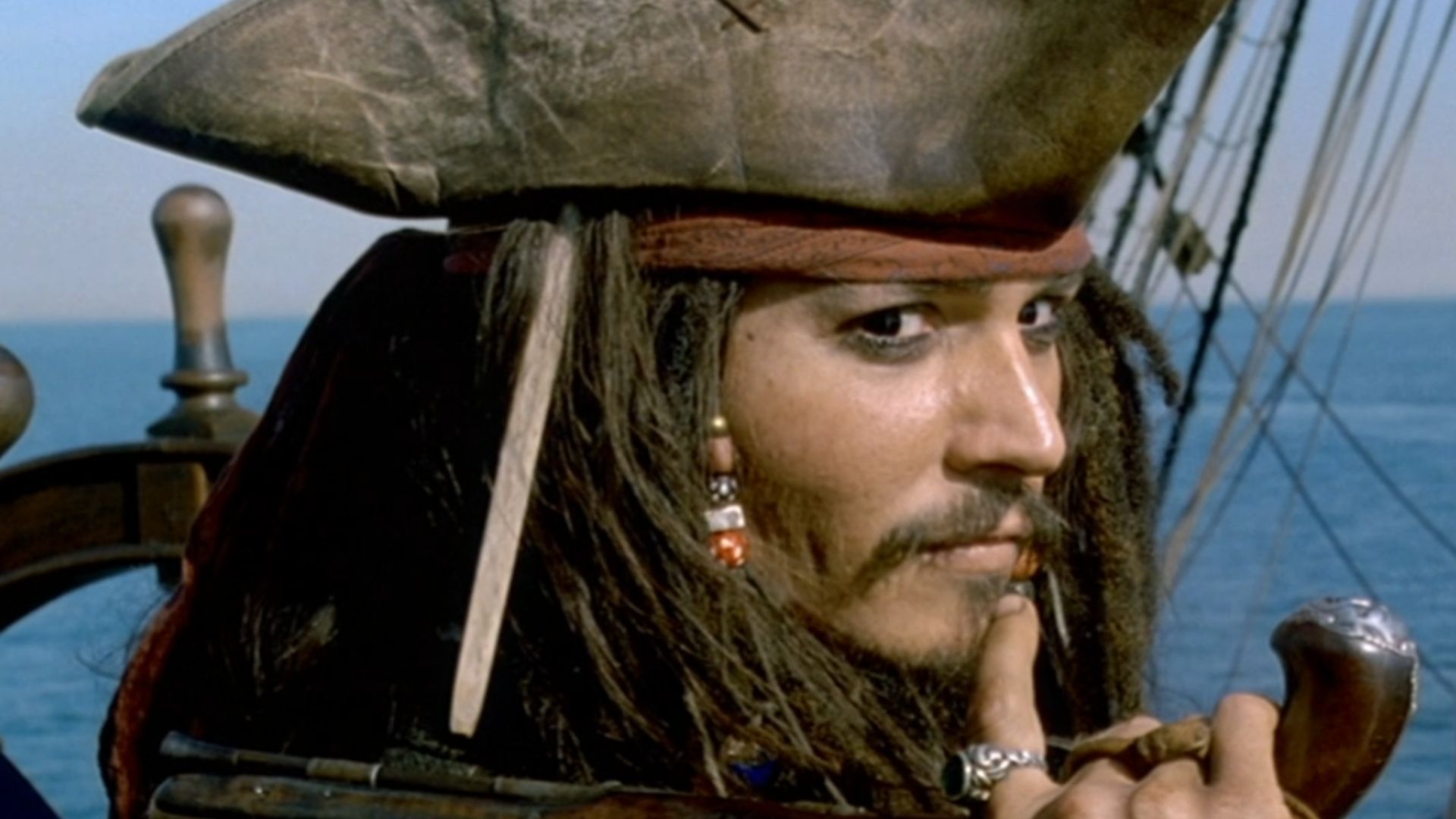 Johnny Depp in Pirates Of The Caribbean: The Curse of The Black Pearl | Image via Walt Disney Pictures