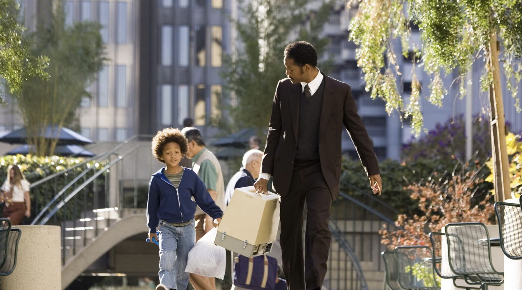 The Pursuit of Happyness (Image via Columbia Pictures)