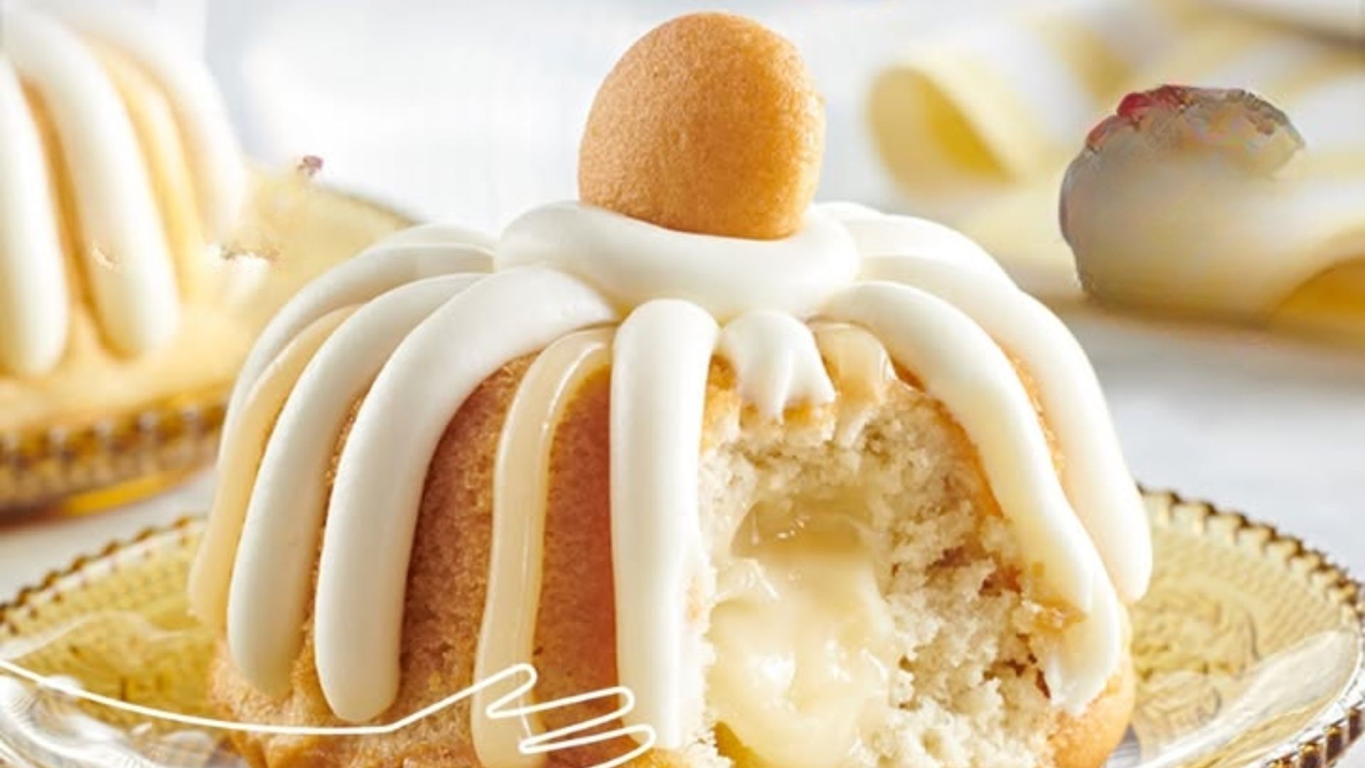 Nothing Bundt Cakes has launched a new banana cake pudding, and it is only available for a limited time (Image via Instagram/@nothingbundtcakes)