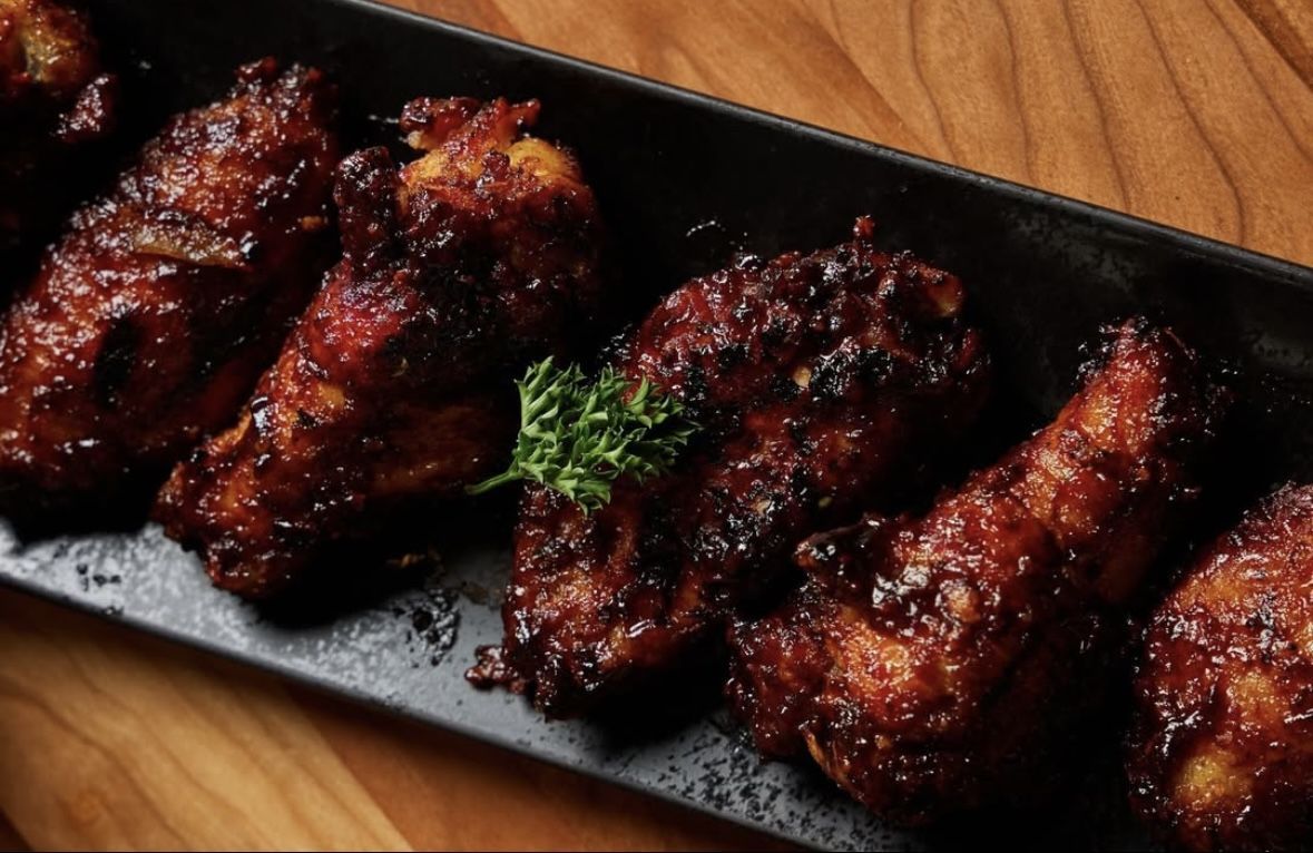 Chicken wings(Image via Instagram/@q39kc)