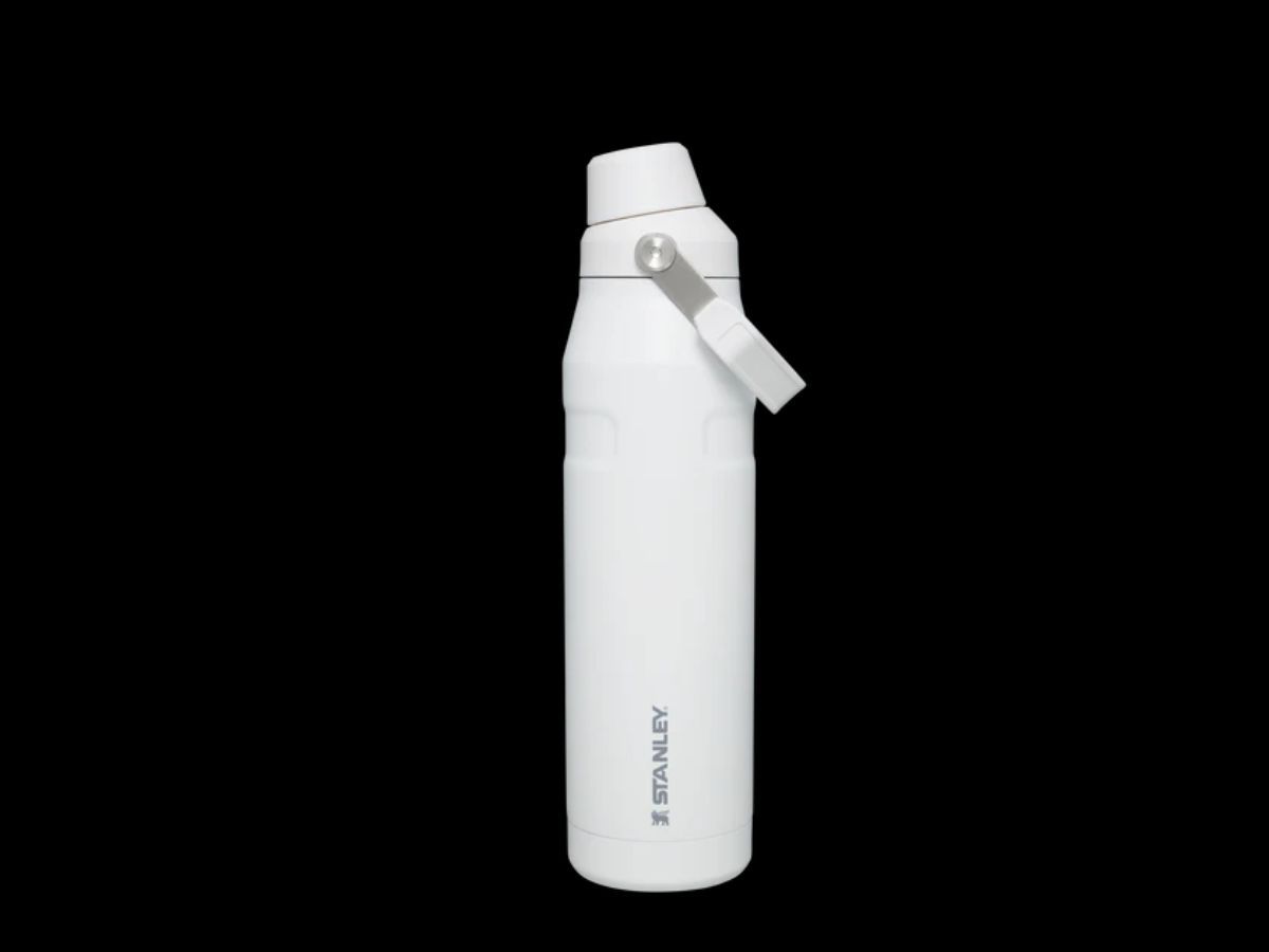 IceFlow&trade; Bottle (Image via Stanley Website)