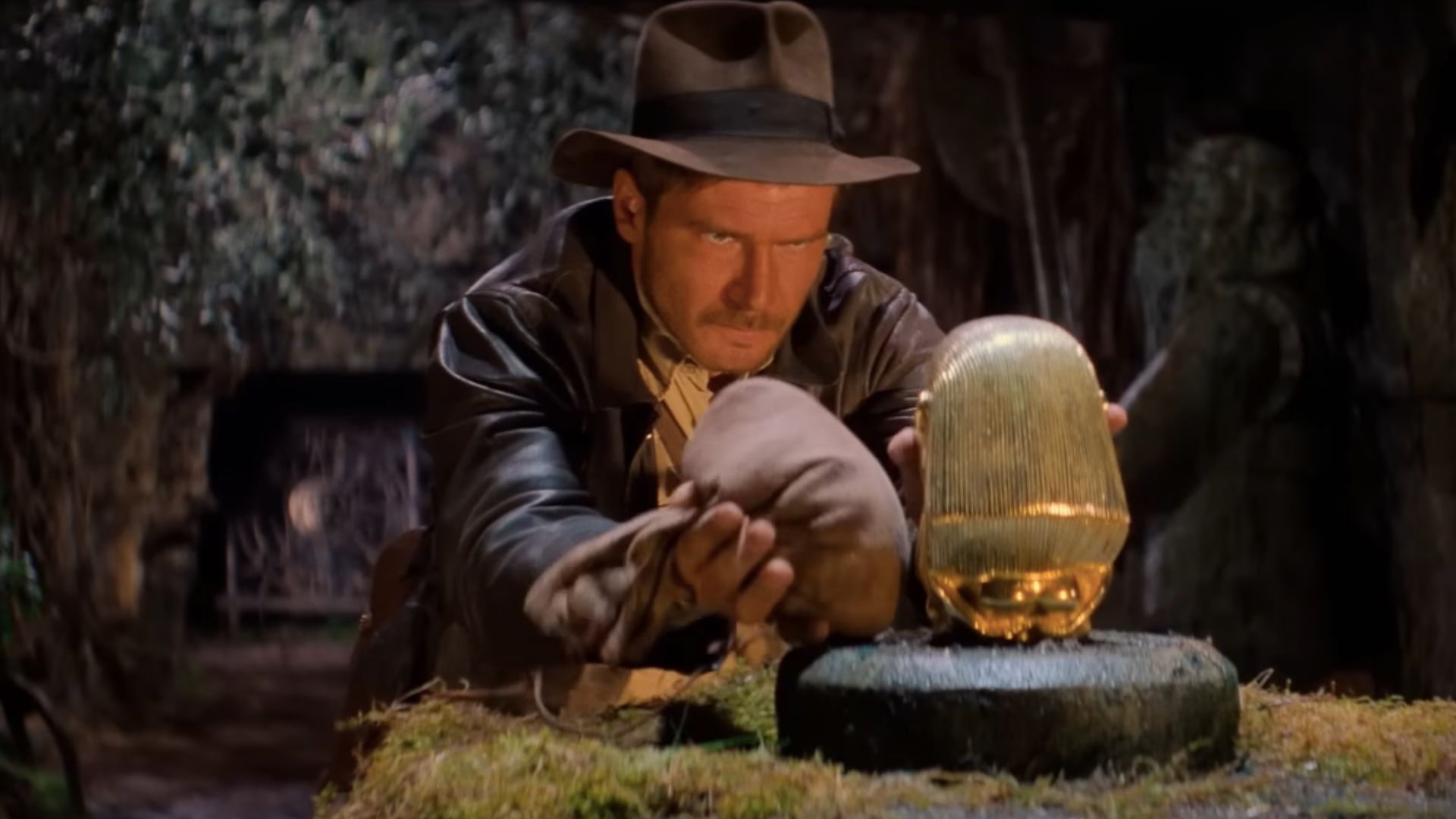 Still from Raiders of the Lost Ark (Image via Paramount Movies)