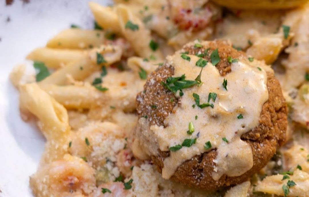 Seafood pasta from Olde NOLA Cookery. (Image via Instagram/@oldenolacookery)