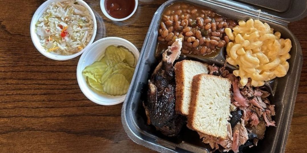 Pit-to-plate BBQ from Jack&#039;s Bar-B-Que (Image via Instagram/@jacksbarbque)