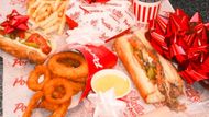 Food from Portillo's Hot Dogs. (Image via Instagram/@portilloshotdogs)