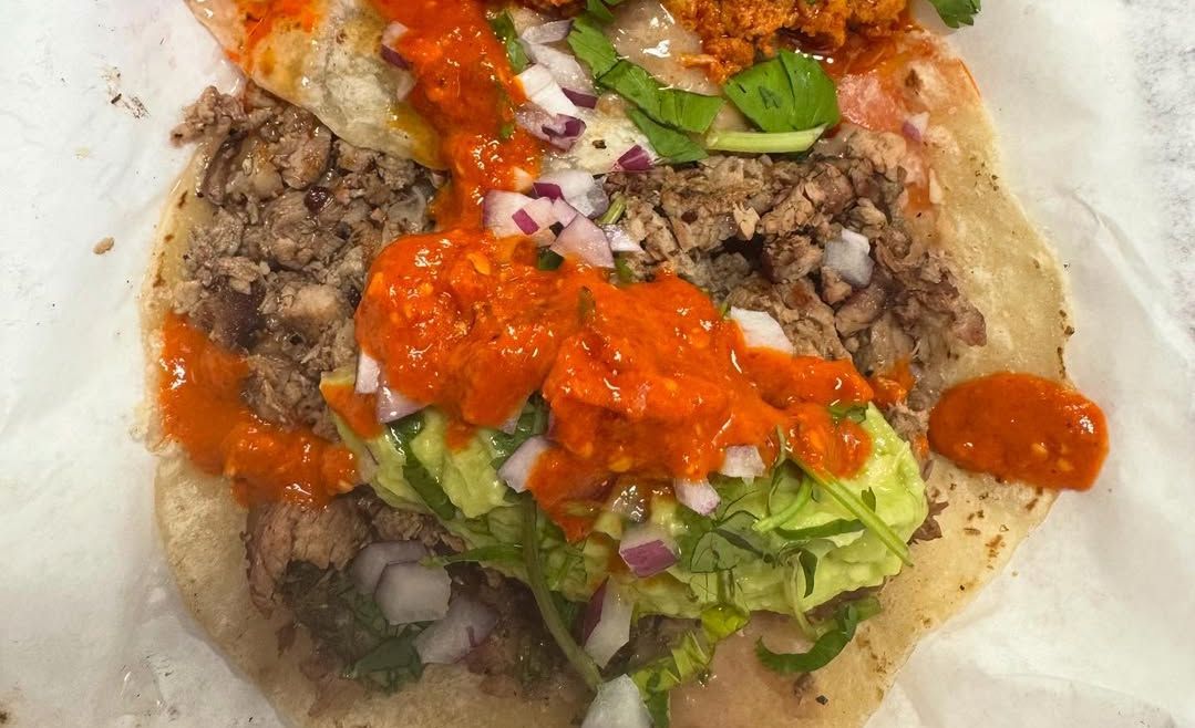 Burrito from El Ruso (Image via Instagram/@elrusola)