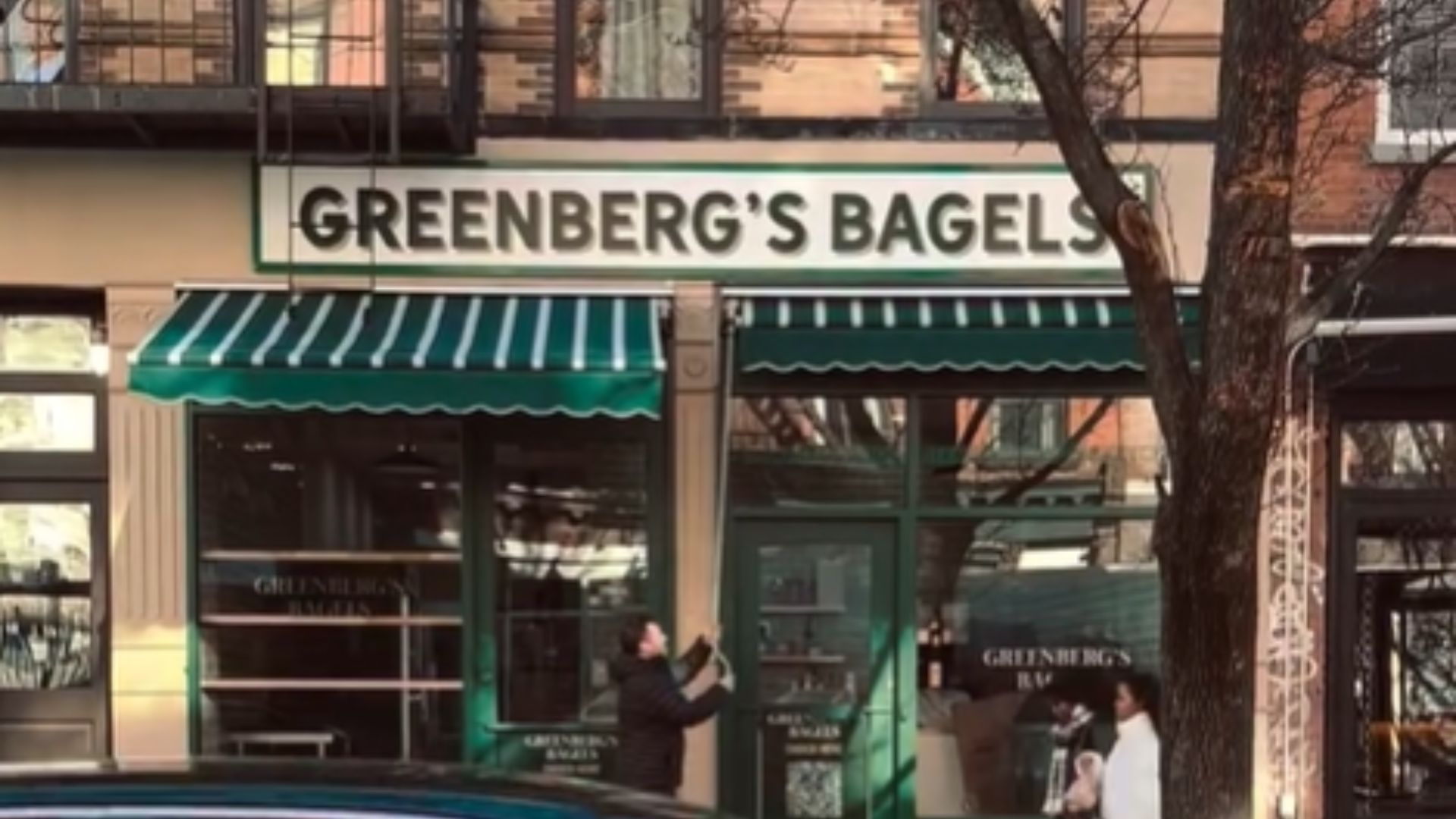 Greenberg&#039;s Bagel (Image via Instagram)