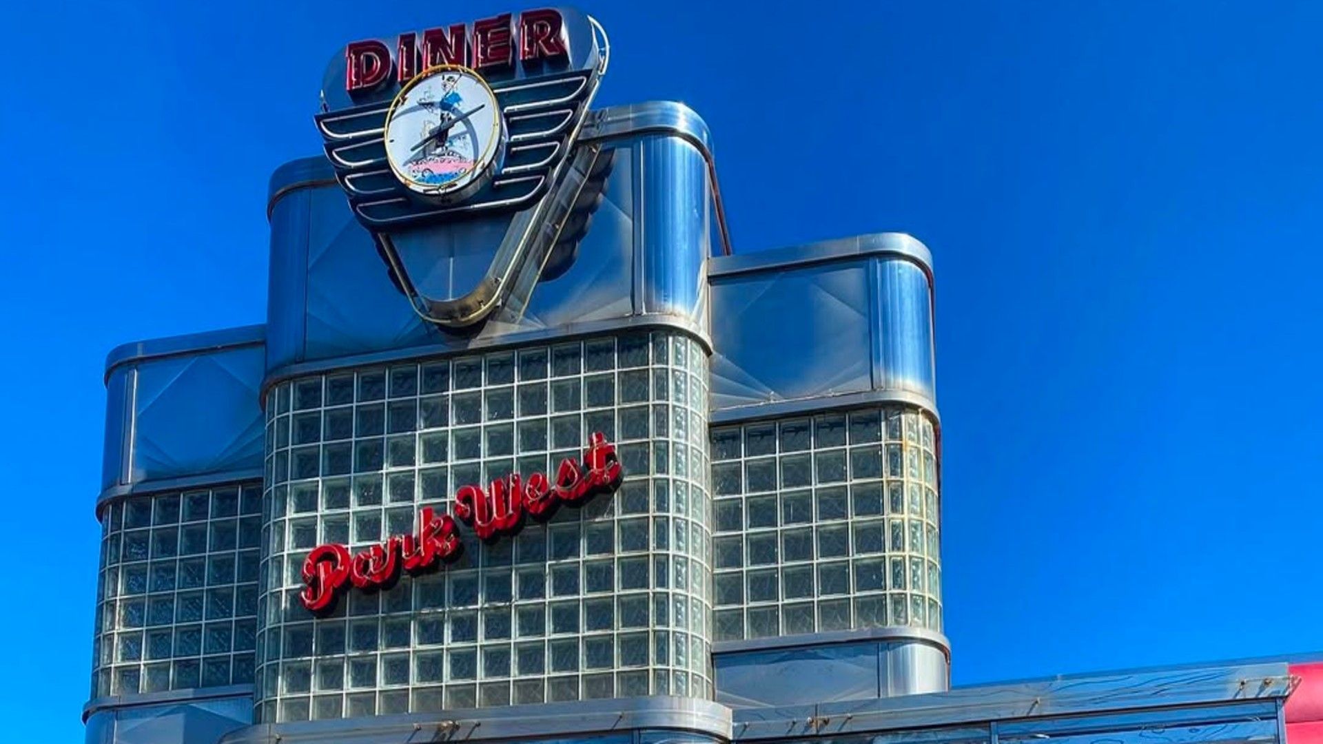 Park West Diner Building. (Image via Instagram/@parkwestdiner_)