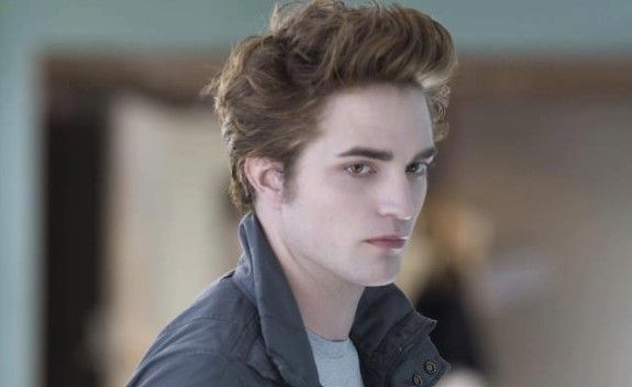 How much did Robert Pattinson make from Twilight?