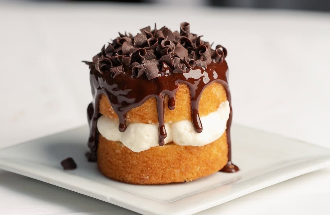 Boston Cream Pie from Stephanie&#039;s On Newbury. (Image via Instagram/@stephaniesonnew)