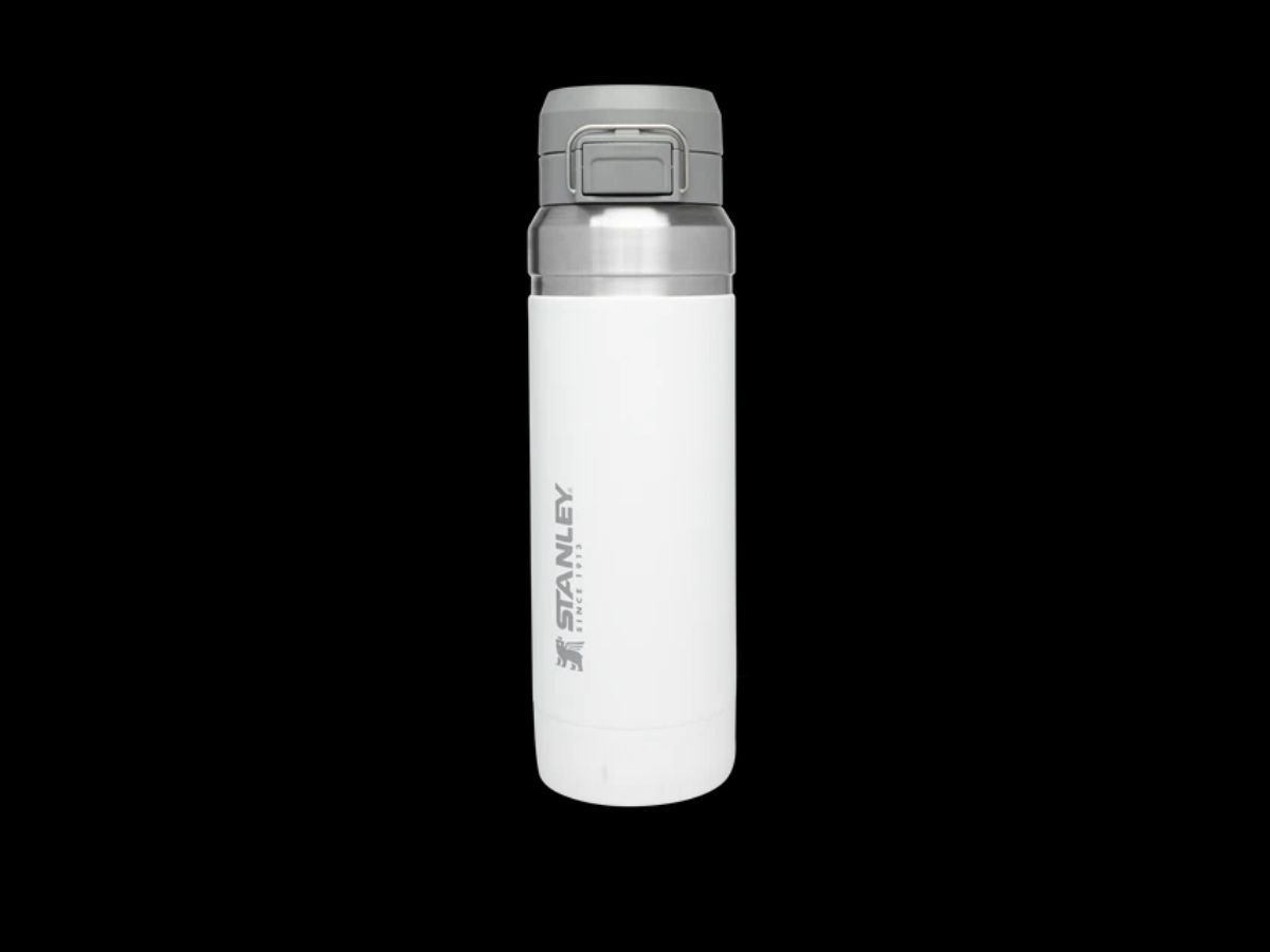 Quick Flip Go Bottle (Image via Stanley Website)