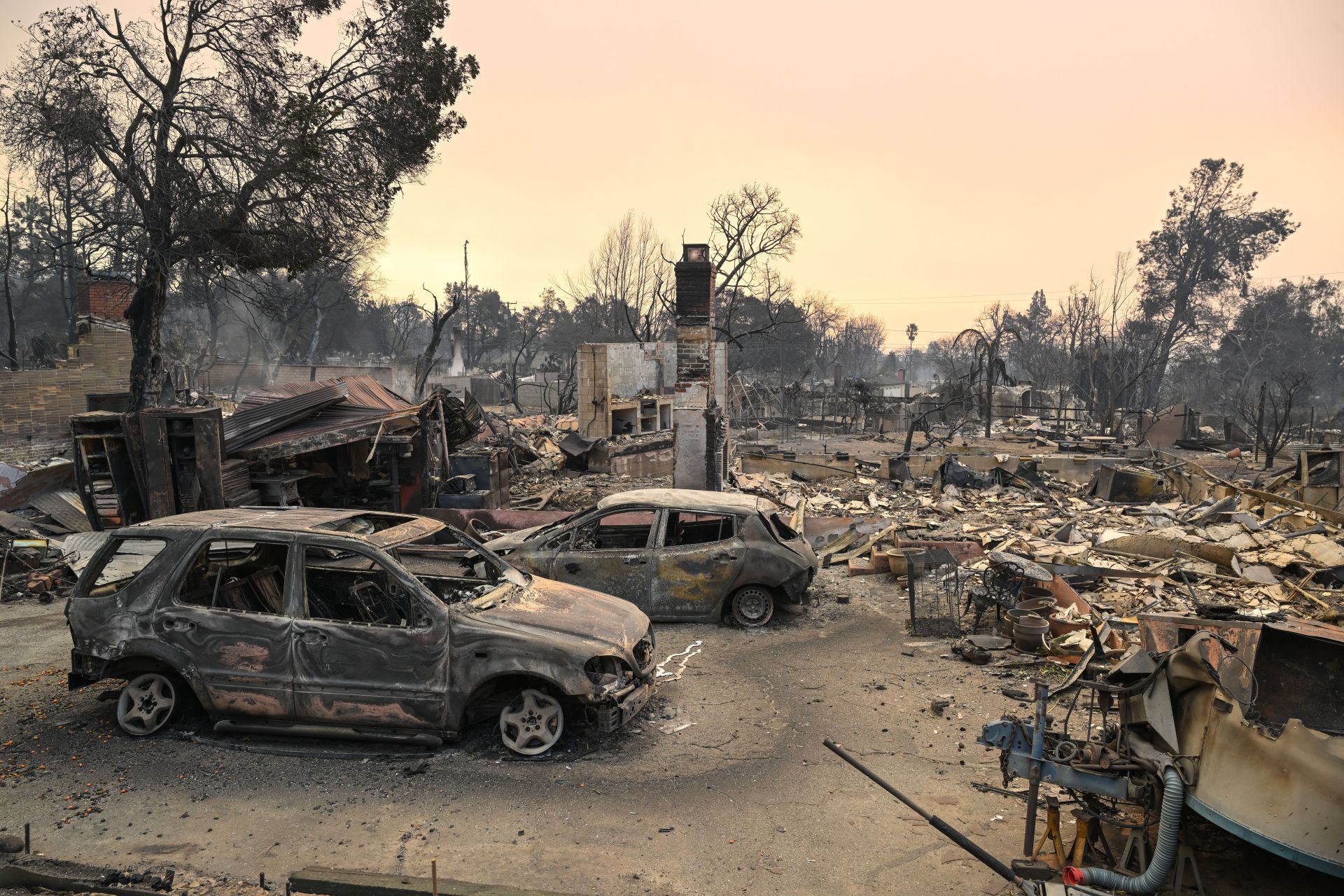 Eaton wildfire in Los Angeles (Image Source: Getty)