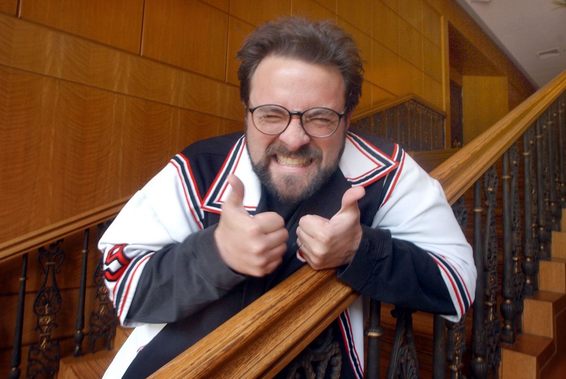 (6/23/06 BOSTON, MA) (filename HE HERALD MEETS DIRECTOR KEVIN SMITH AT THE FOUR SEASONS. Portrait of Smith..Staff Photo by Patrick Whittemore. Saved in TRACK and Daily Photo Archive). - Source: Getty