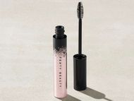 Fenty Beauty Full Frontal Volume, Lift & Curl Mascara (Image via Fenty Beauty)