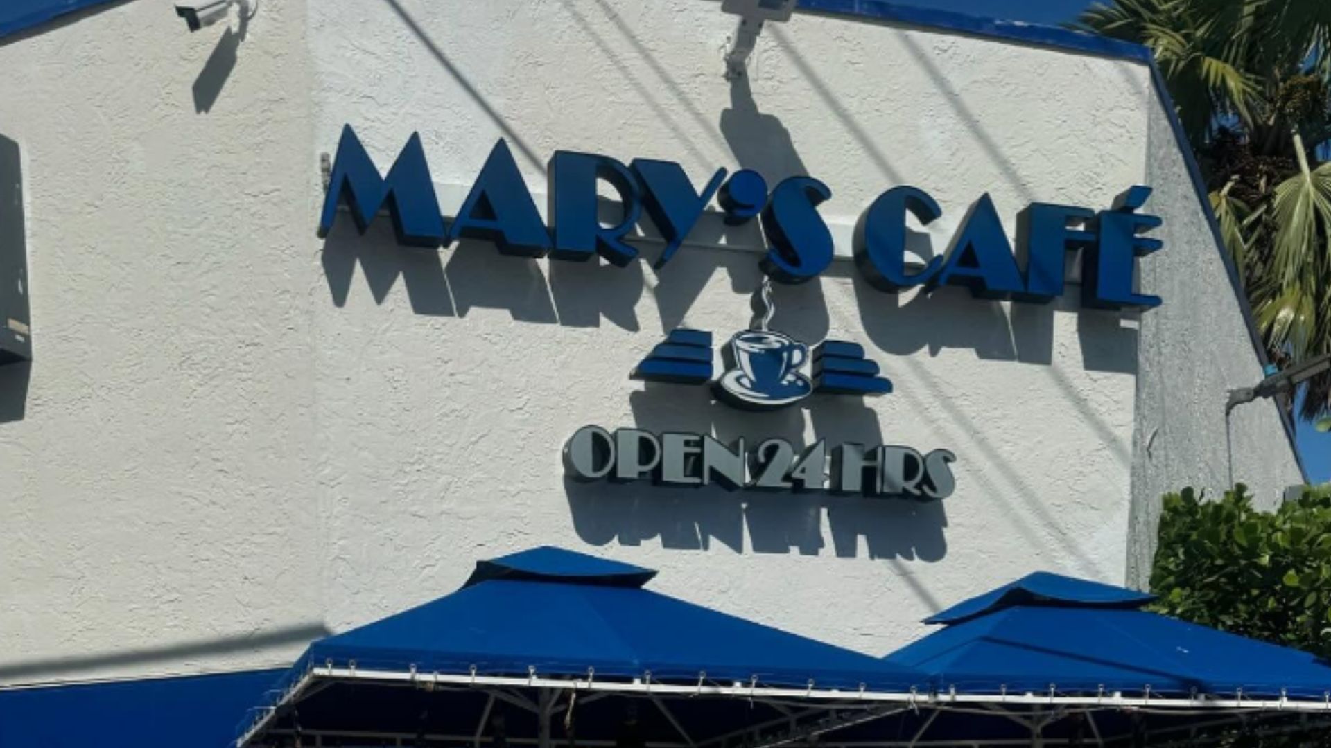 Mary&#039;s Cafe &amp; Coin Laundry (Image via Instagram)