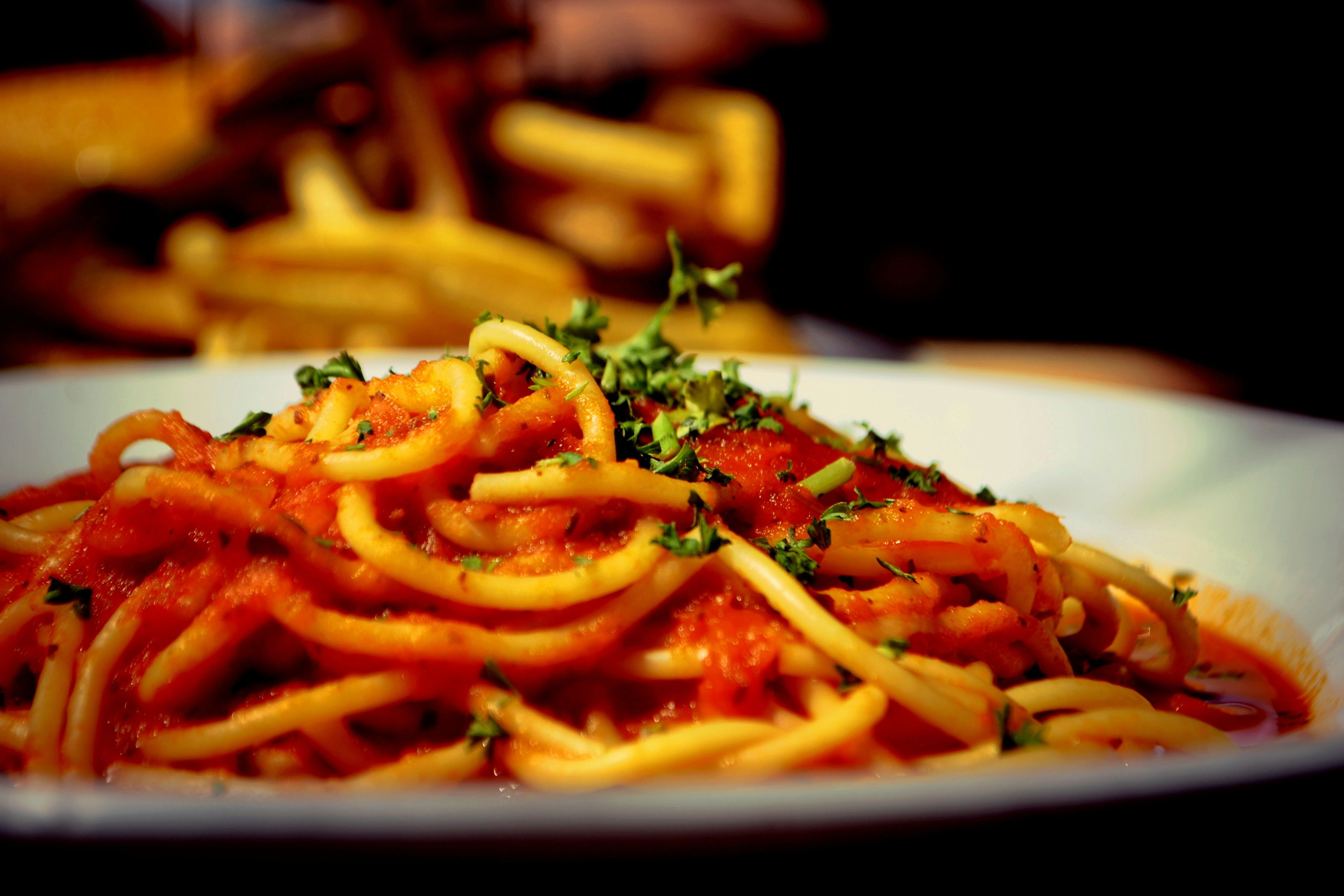 Macey&#039;s offer on Food Club Spaghetti Pasta for Rewards members. (Image via Unsplash/Mandy Bourke)