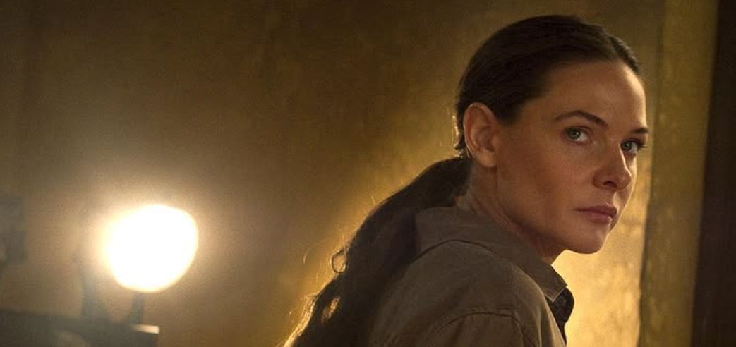 Does Ilsa die in Mission Impossible?