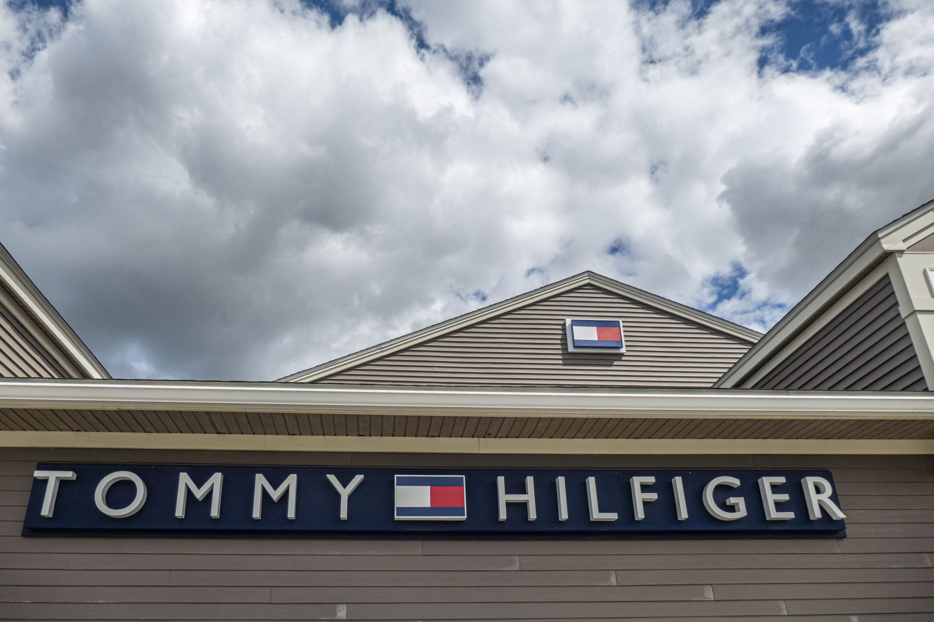 Tommy Hilfiger Store At Woodbury Common - Source: Getty