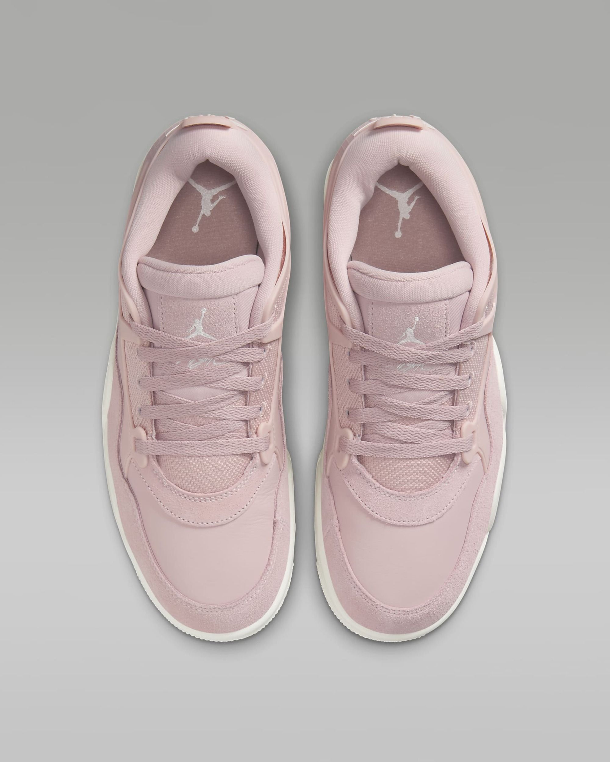 Women&#039;s shoes (Image via Nike)