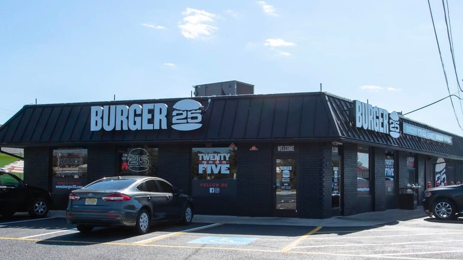 BURGER 25 Building. (Image via Instagram/@burger25nj)