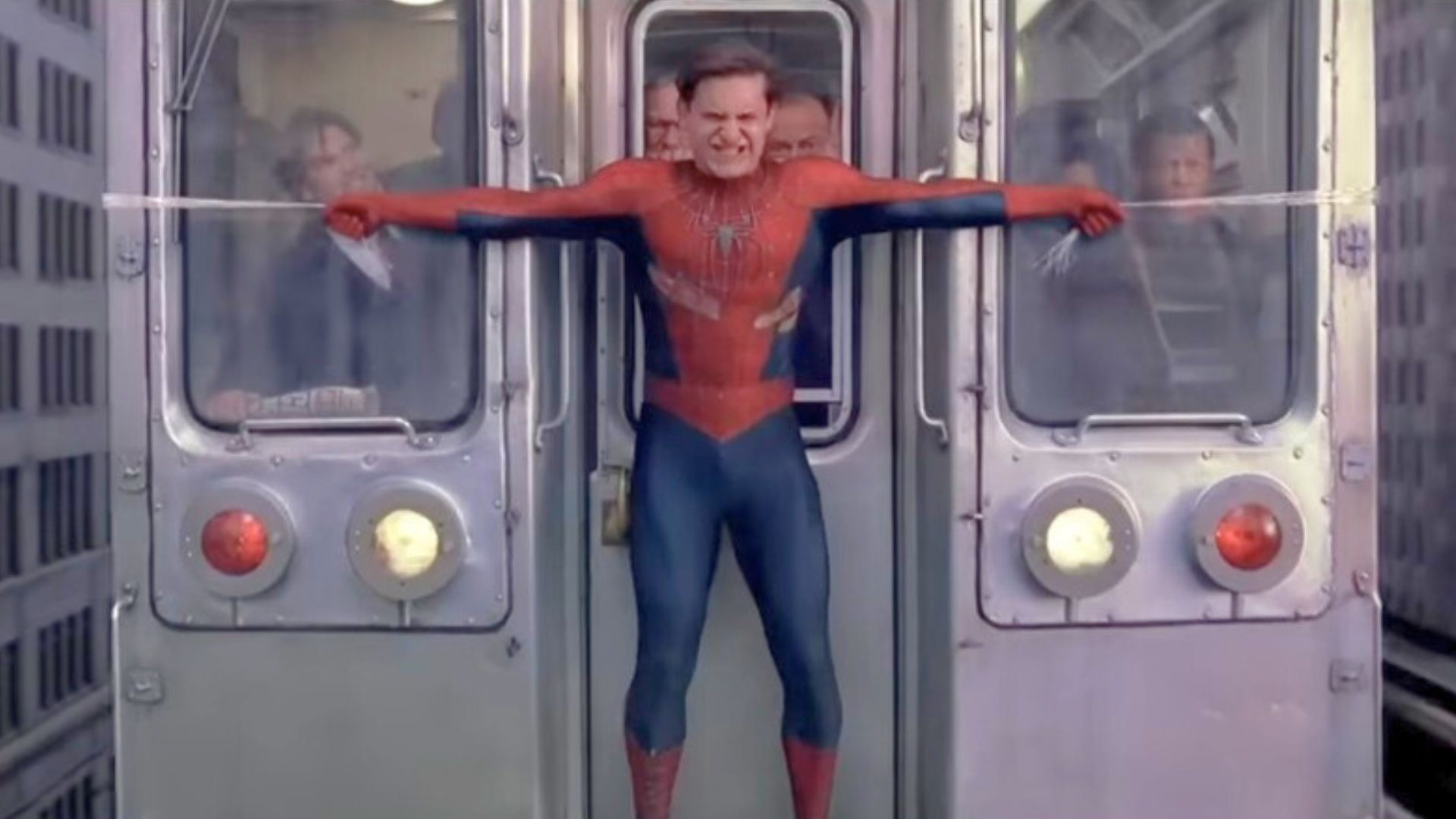 Spider Man 2 (2004) | Image via: Columbia Pictures