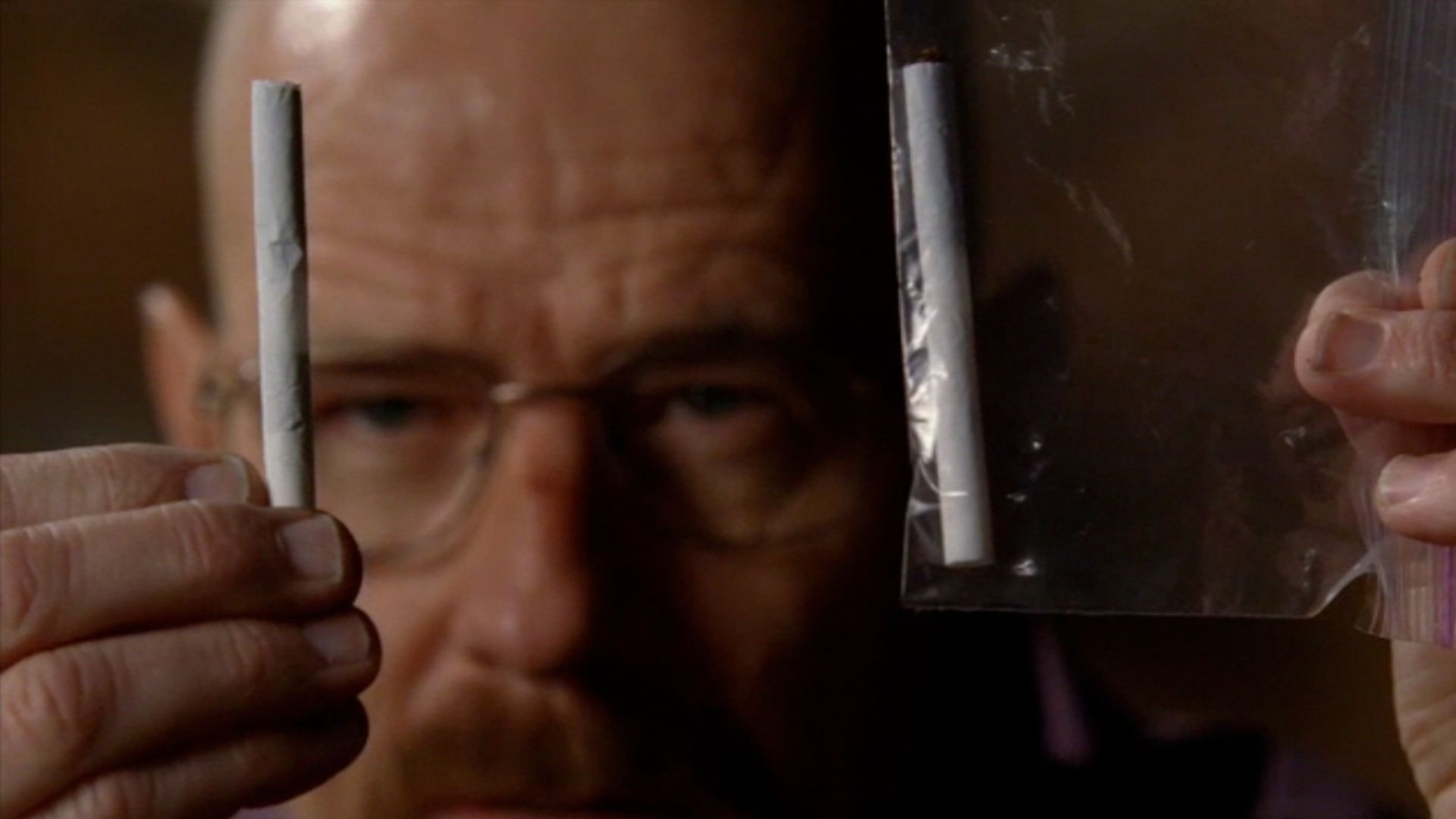 Walter Creating the Ricin Cigarette | Image via Netflix