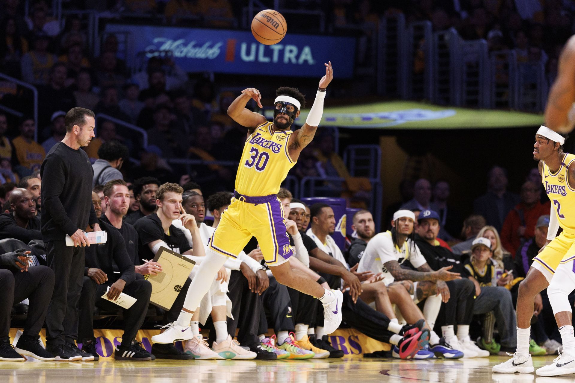 Lakers vs Utah Jazz in Los Angeles, CA - Source: Getty