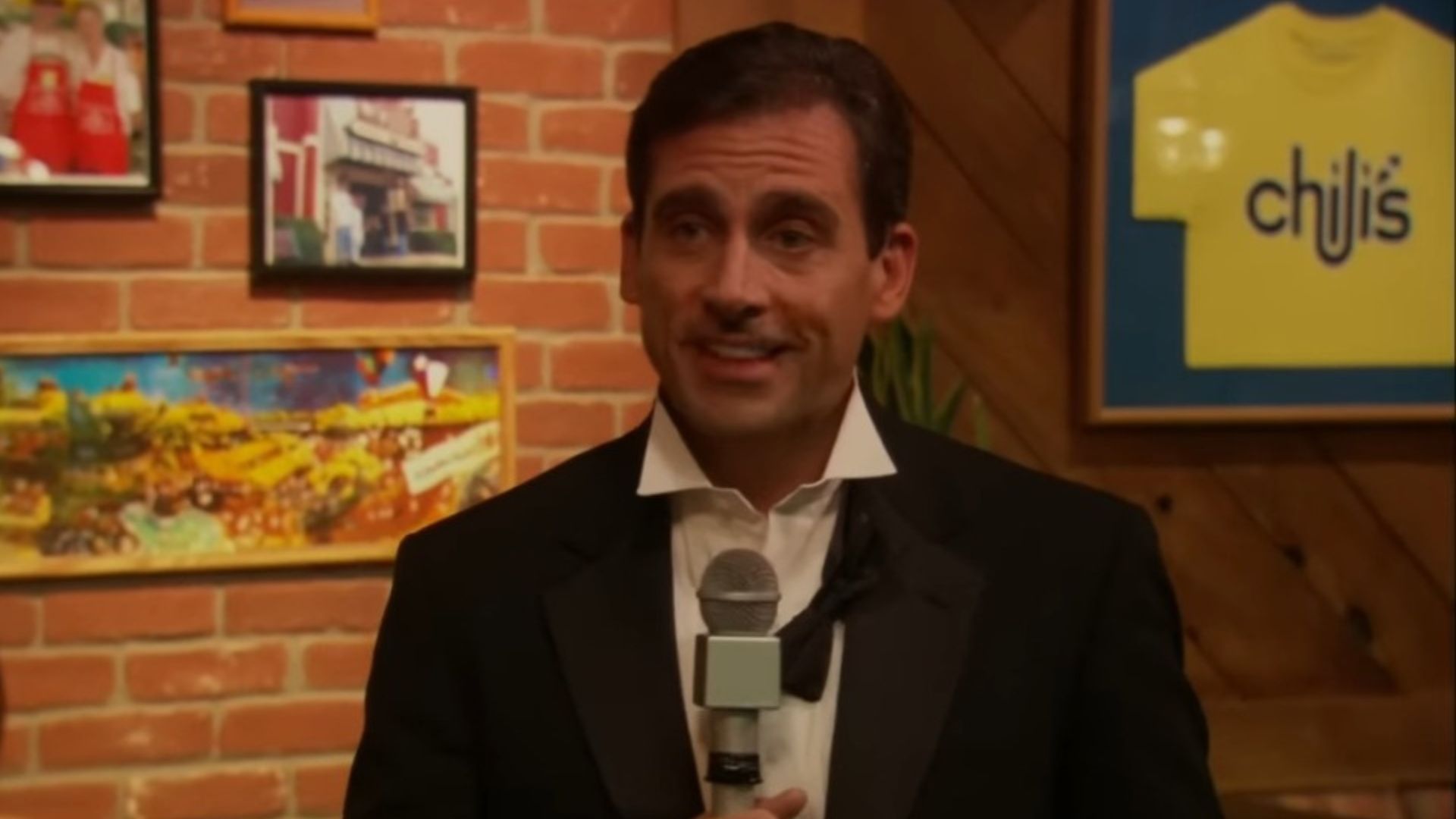 Michael Scott in The Office (Season 2, Episode 1) | Image via: Universal Television