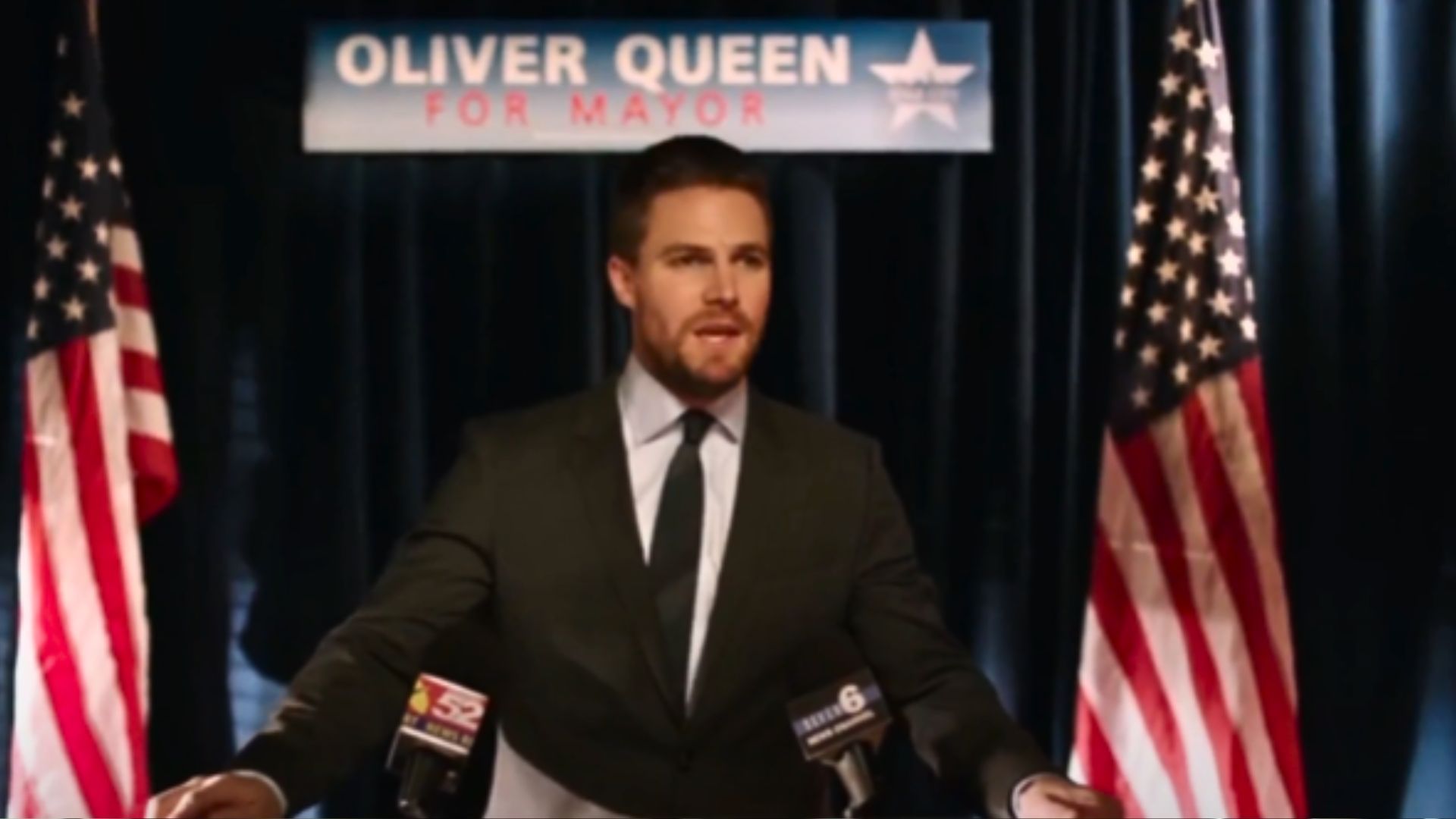 Oliver giving speech | Image via Prime Video