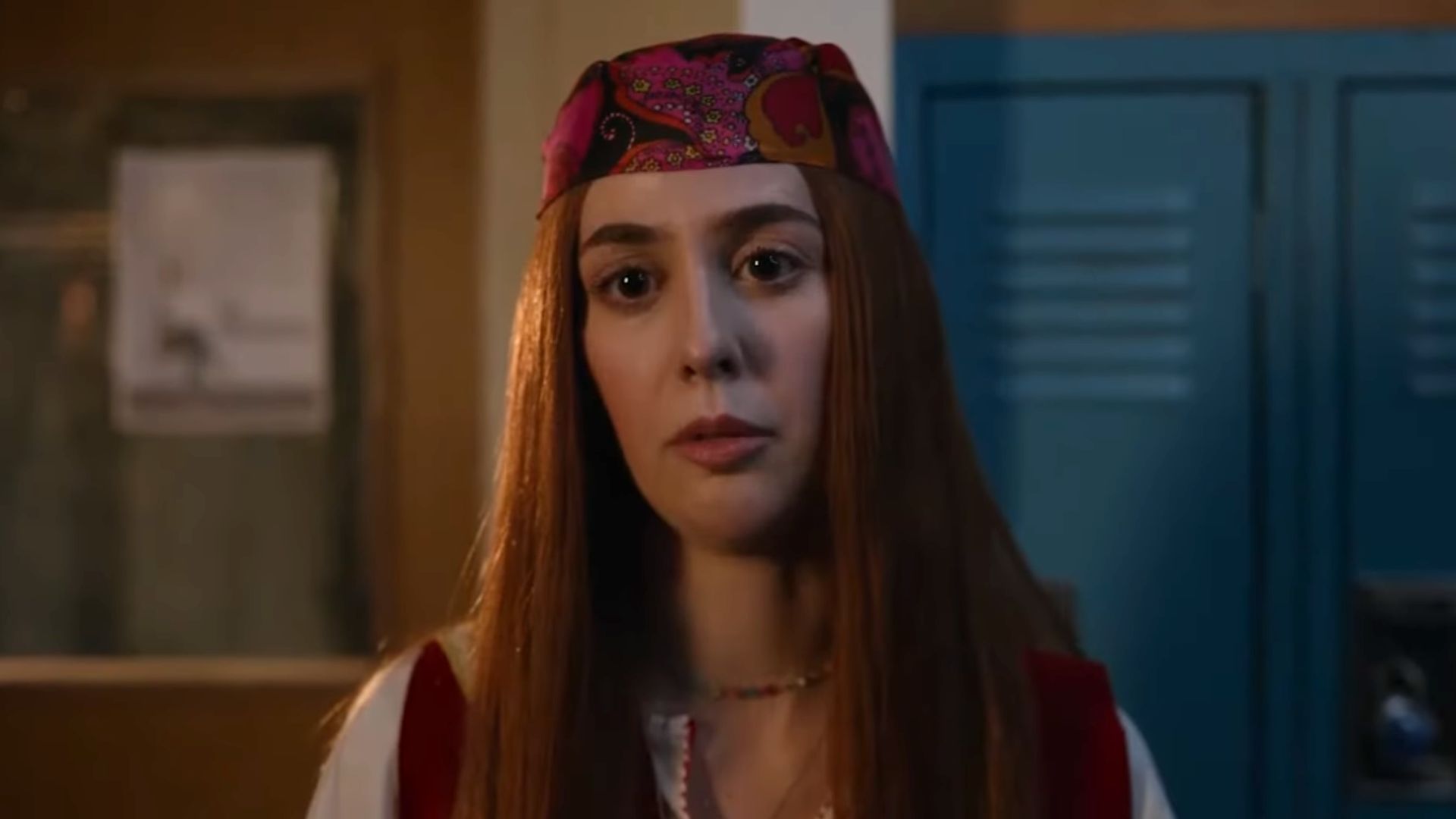 RaeAnne Boon in School Spirits (Image via YouTube/Paramount Plus)