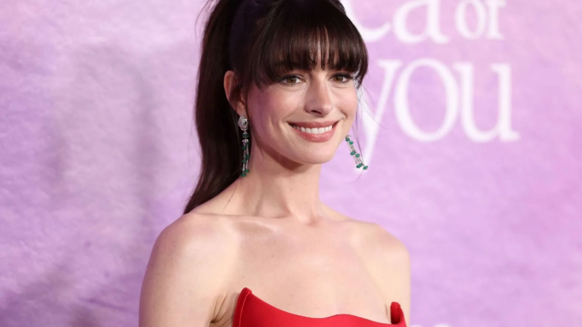 Anne Hathaway (Image via Getty)