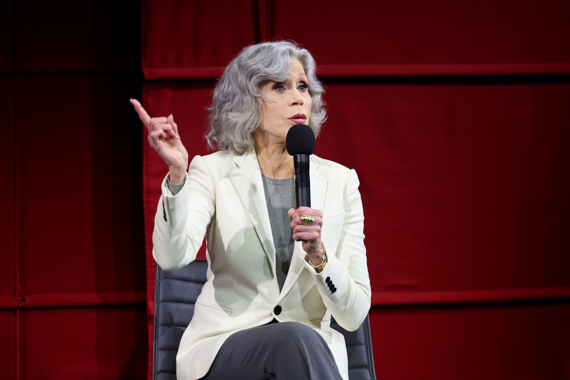 Actress Jane Fonda speaking on Climate change (Image via Getty)