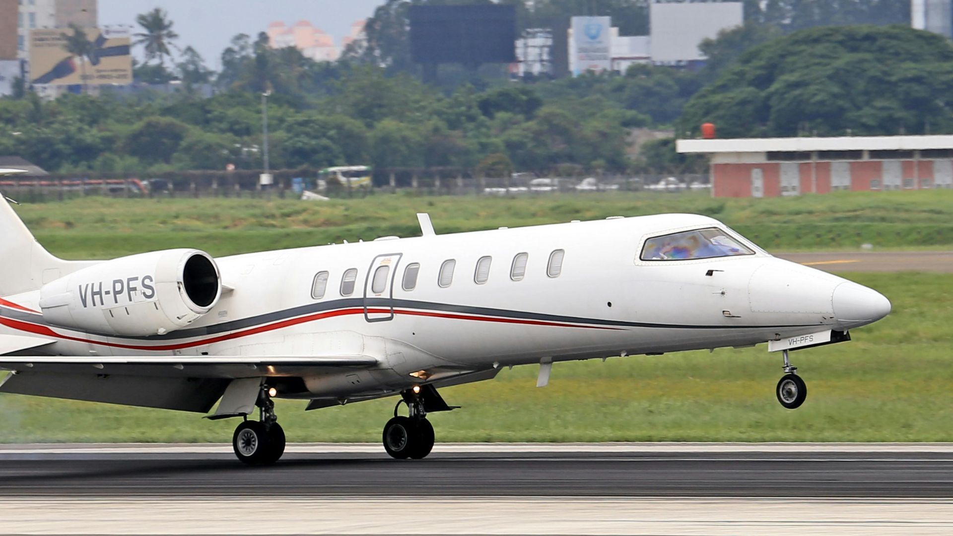 A Learjet rep image (Image via Pexels)