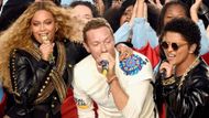 Coldplay ft. Beyoncé and Bruno Mars | Image via NFL