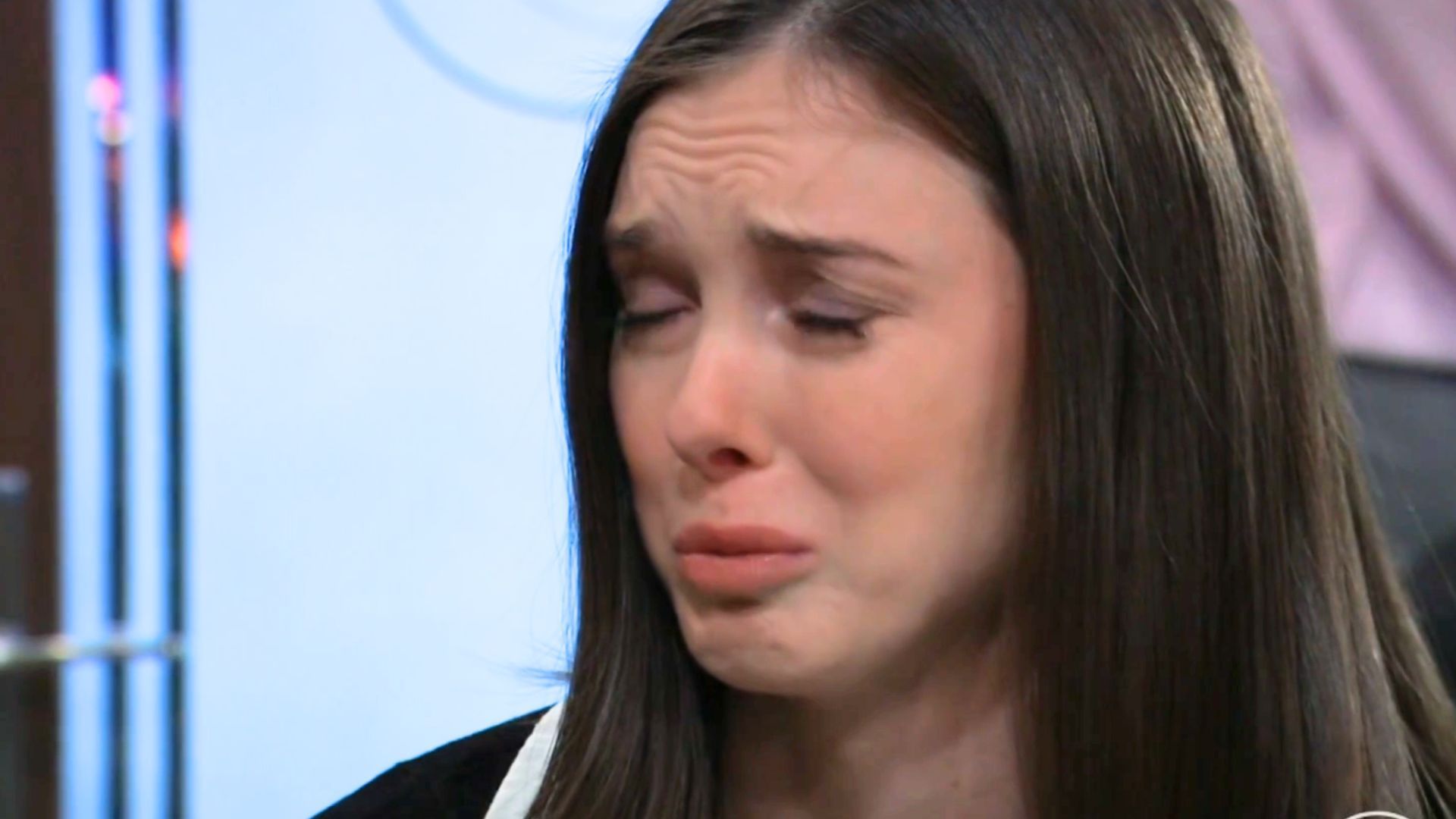 General Hospital&#039;s Willow had a good cry because people don&#039;t like her anymore | Image: ABC