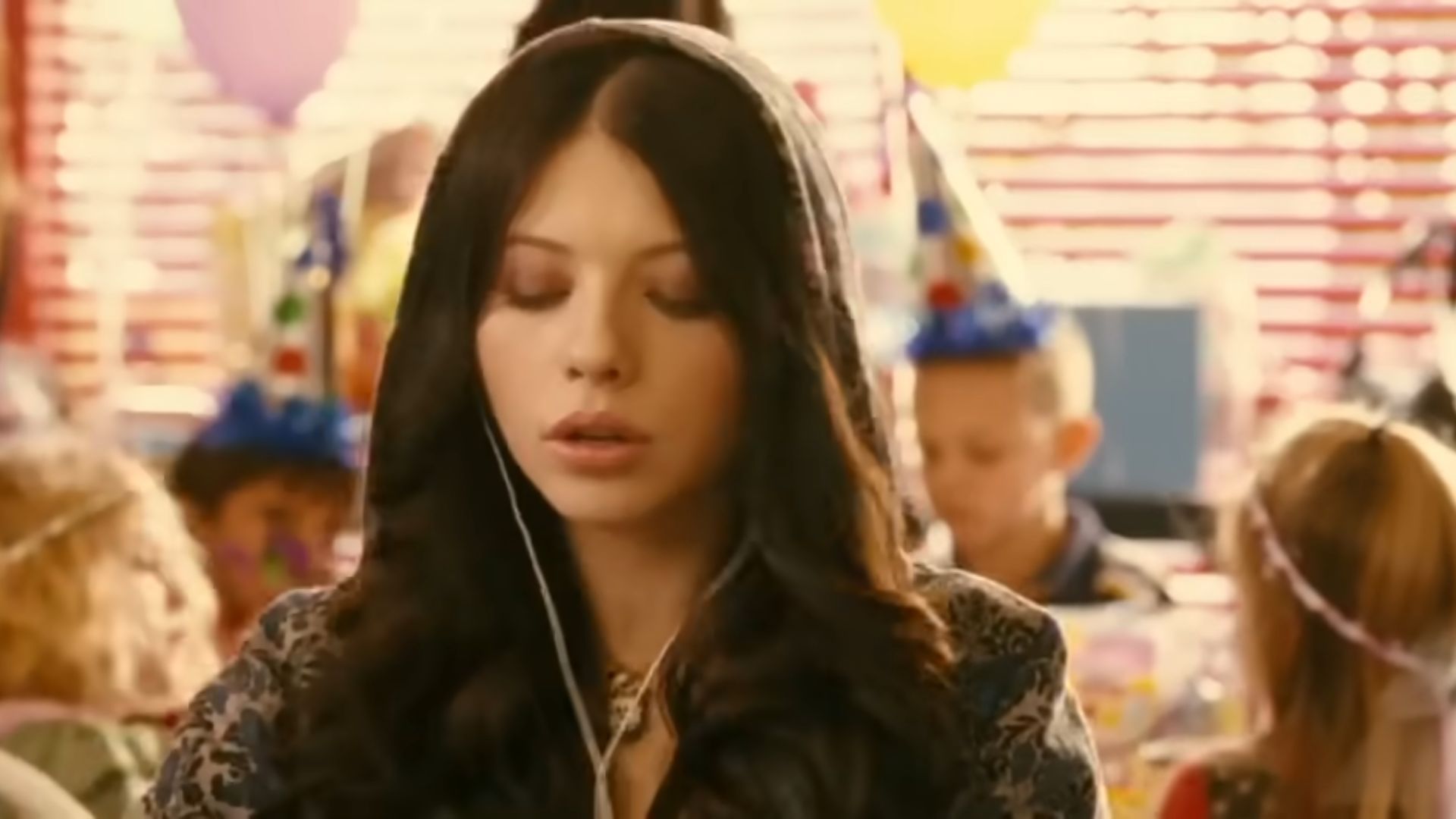 Michelle Trachtenberg in 17 Again | Image via New Line Cinema